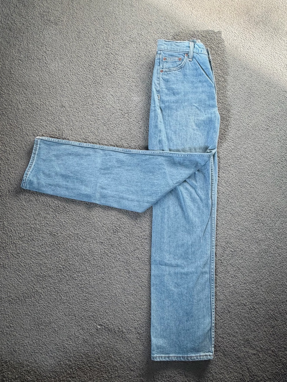 Classic Light Blue Women’s high rise Straight-Leg Jeans